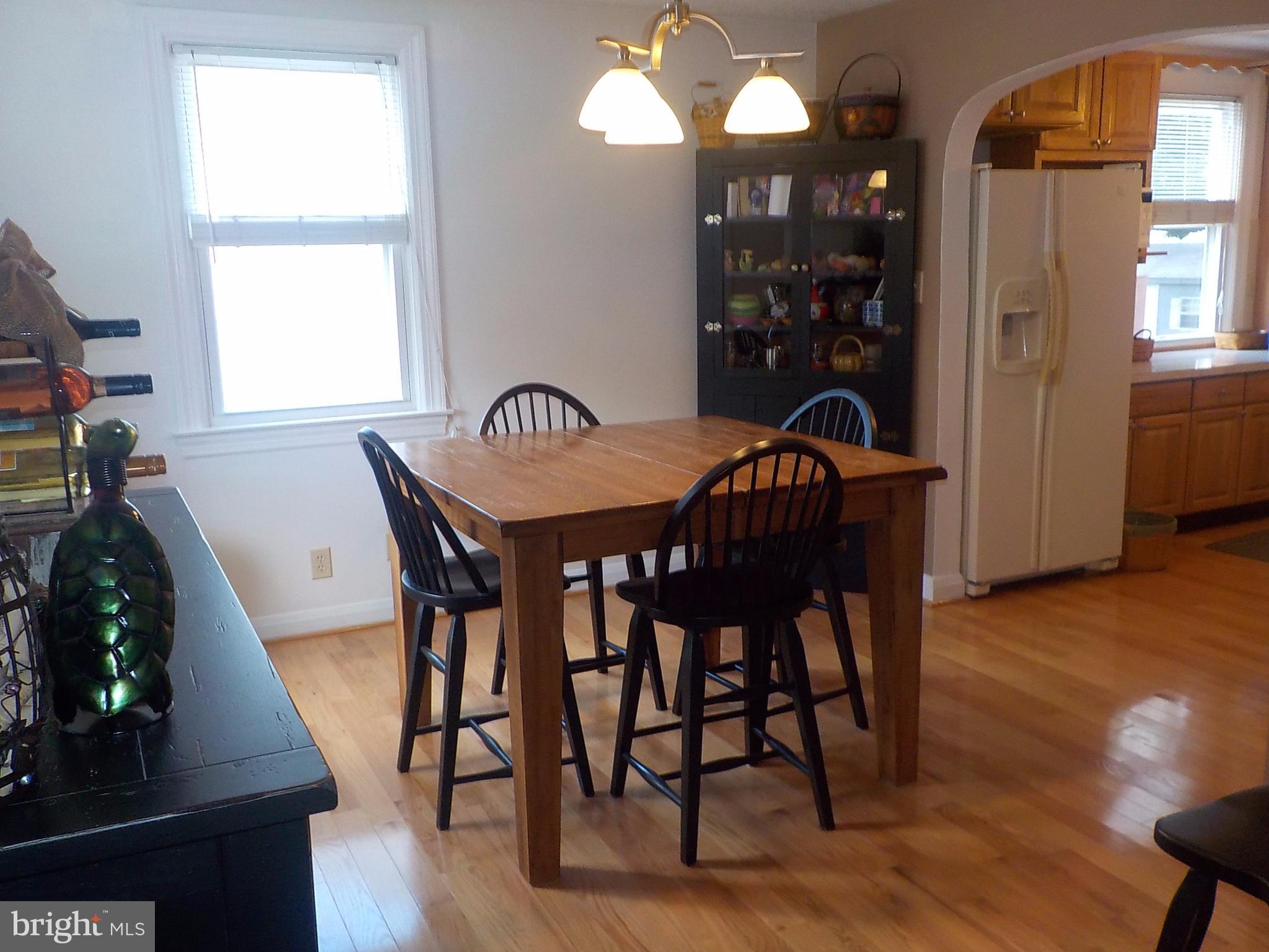 507 North Stuart Street Baltimore, MD 21221 - Photo 12 of 30 Dining Room
