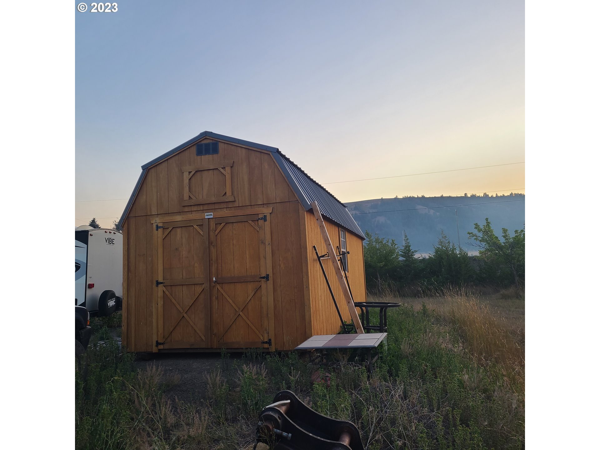 70775 Middle Road Elgin, OR 97827 - Photo 36 of 40 a view of a small house