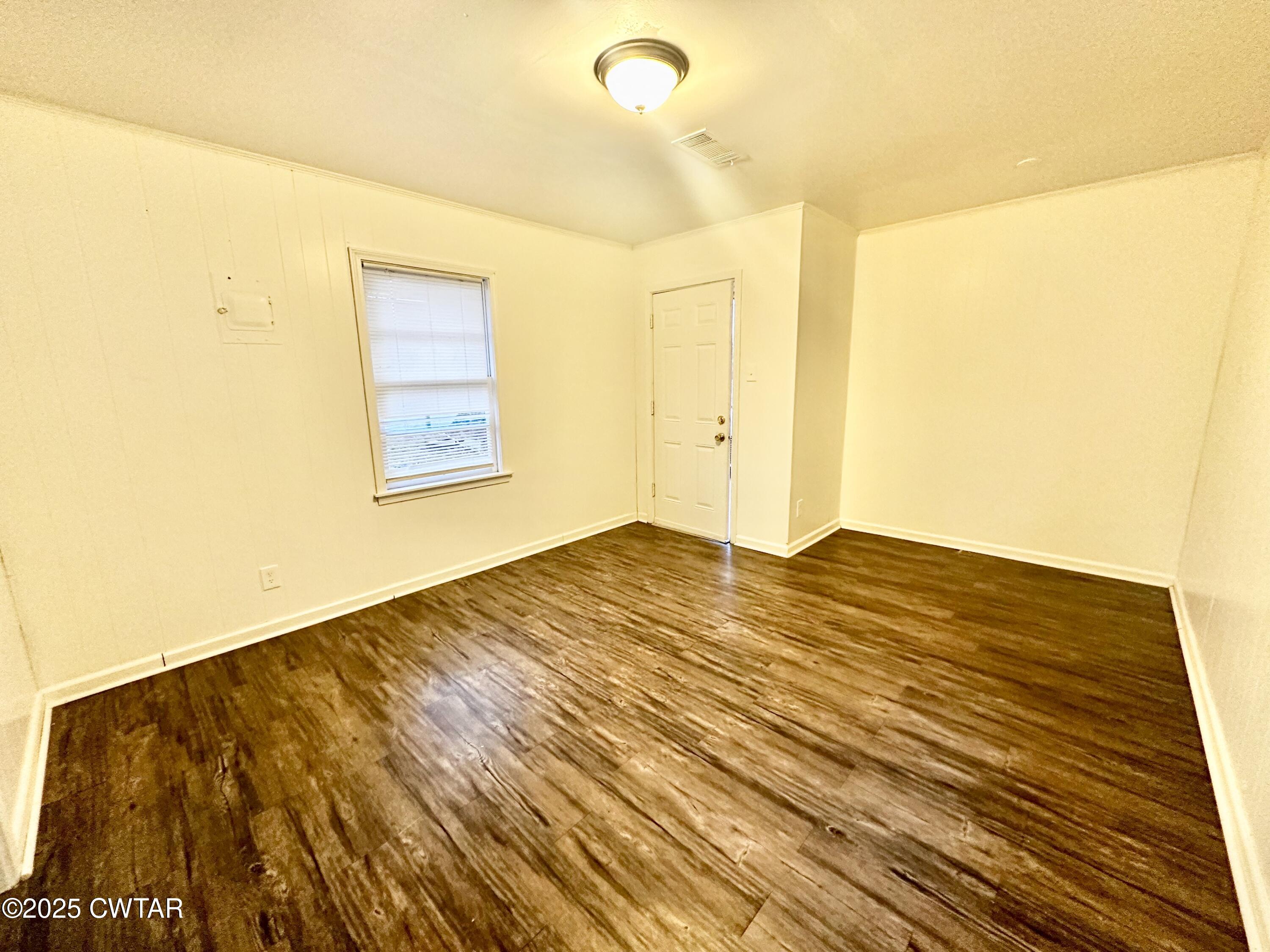 980 North Circle Road Memphis, TN 38127 - Photo 7 of 30 a view of a big room