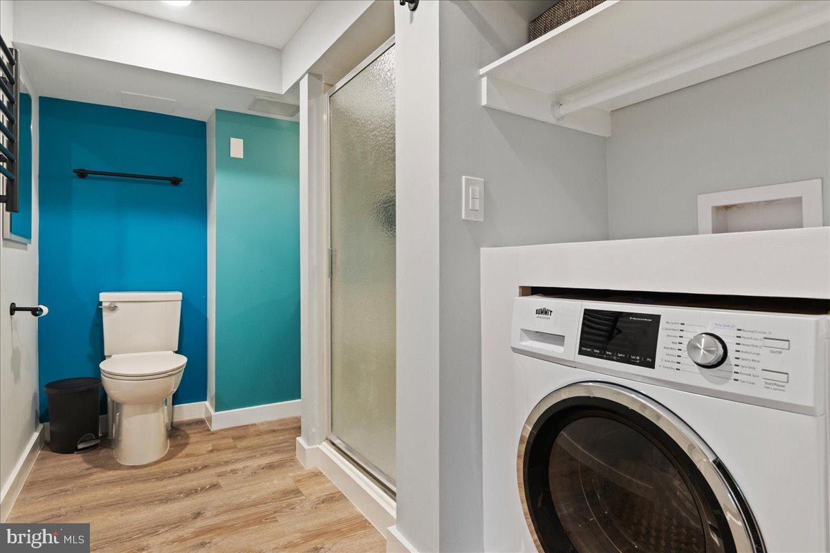 59 Longview Drive Princeton, NJ 08540 - Photo 22 of 30 a view of a bathroom with washing machine