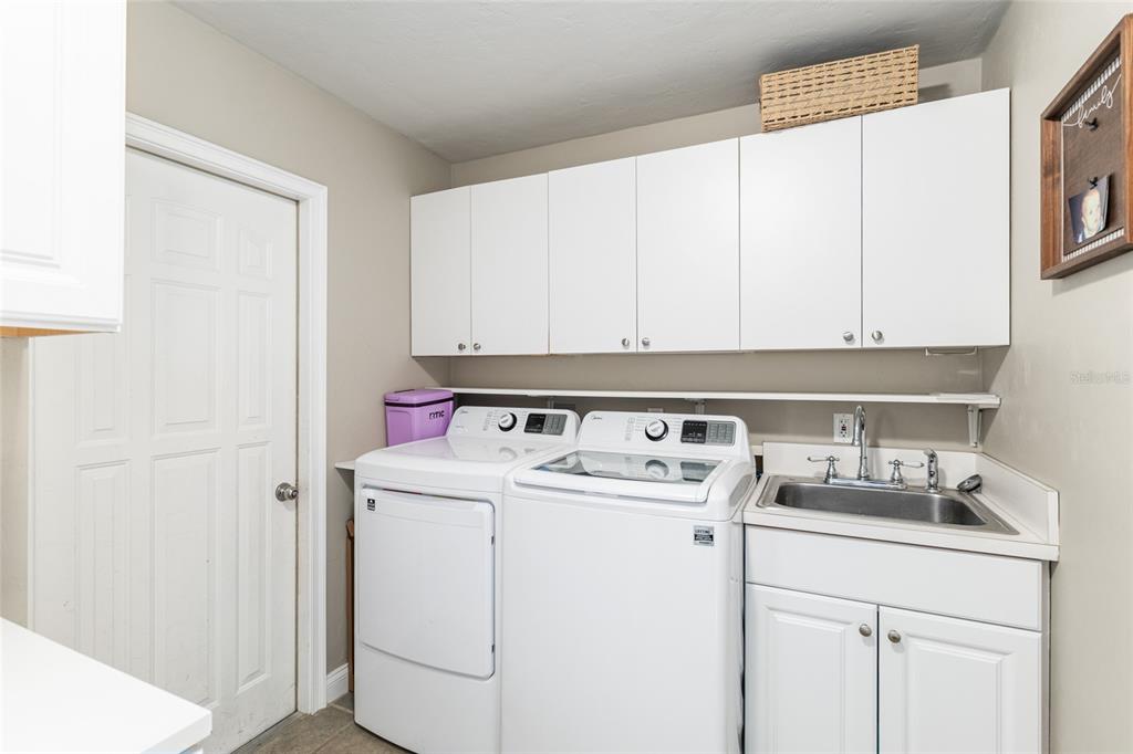 9802 Southwest 24 Road Gainesville, FL 32608 - Photo 54 of 97