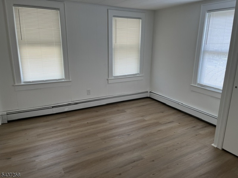 22 Drake Street Bound Brook, NJ 08805 - Photo 9 of 15