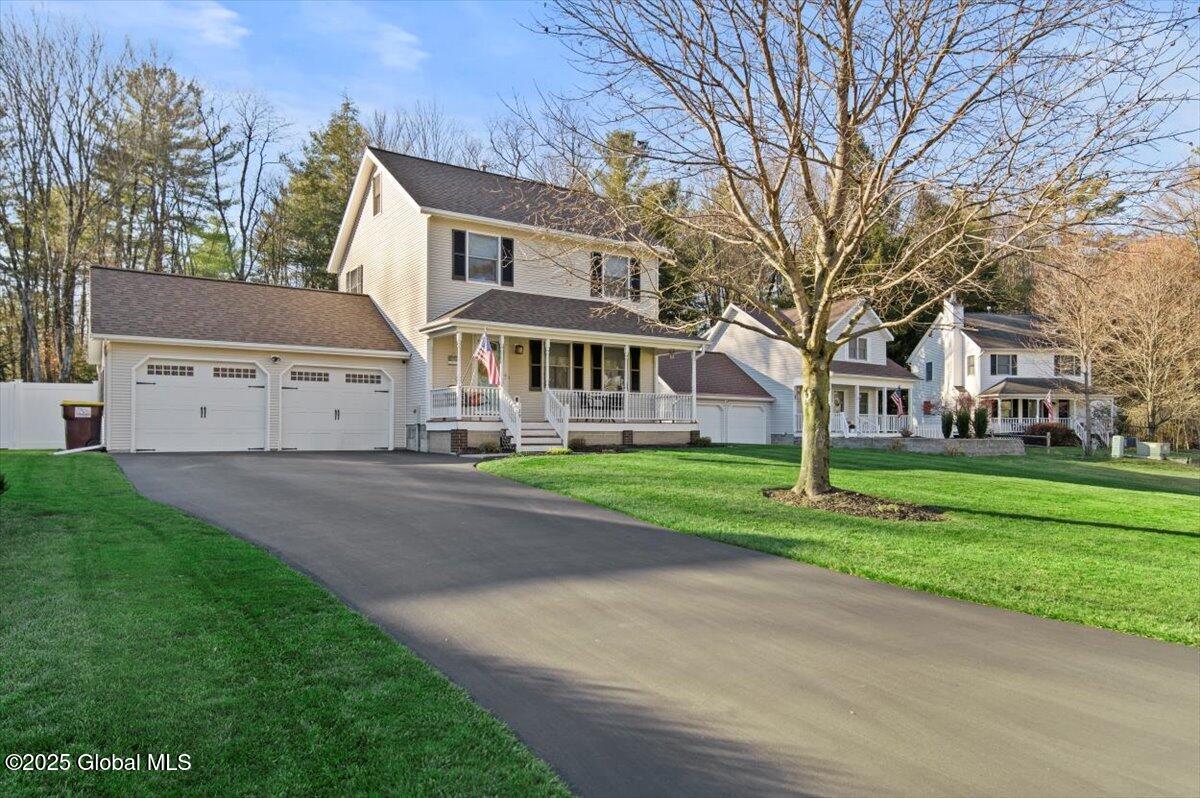 29 Highgate Road Wilton, NY 12831 - Photo 4 of 34 4
