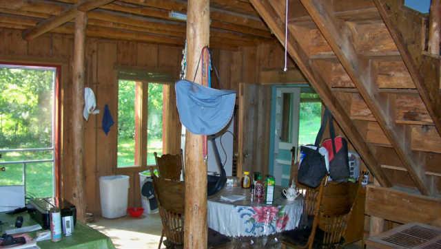 9x10 dining area