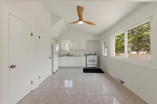 $399,000 | 518 East North Broadway Street, Lombard, IL 60148