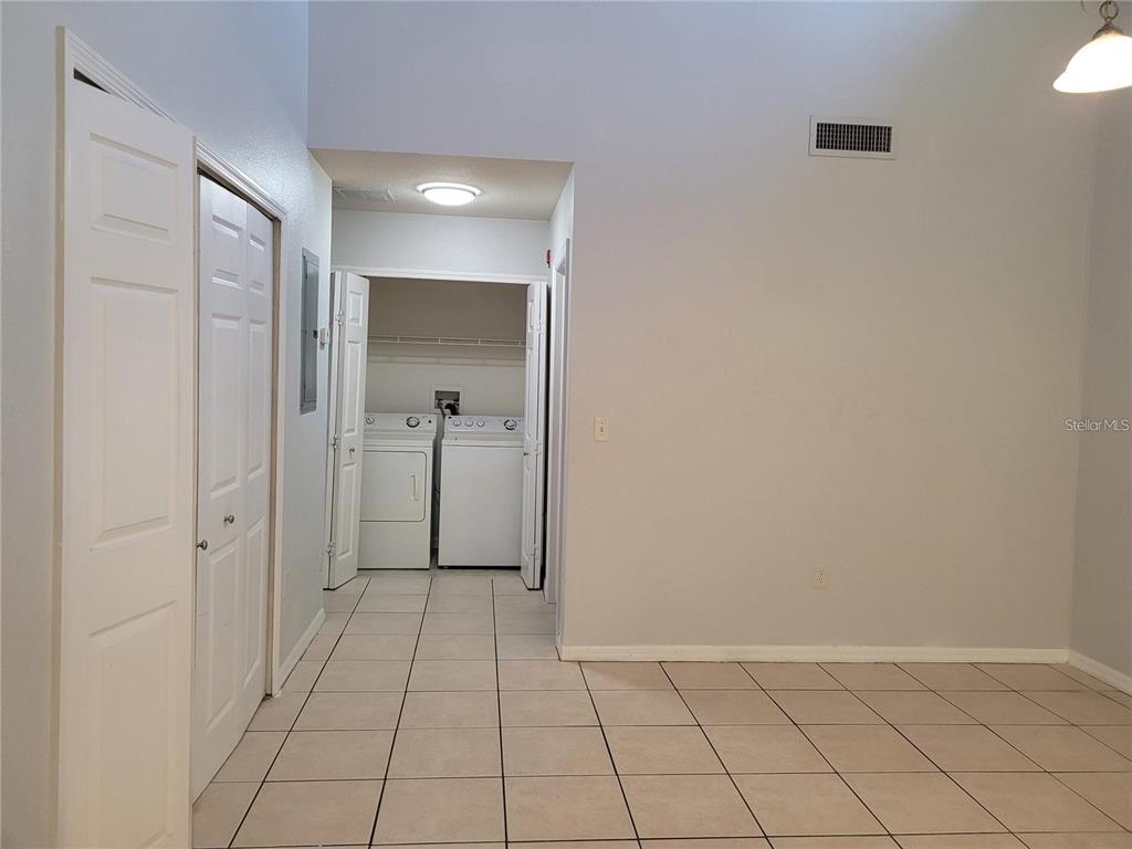 155 North Pearl Lake Causeway, Unit 200 Altamonte Springs, FL 32714 - Photo 11 of 21