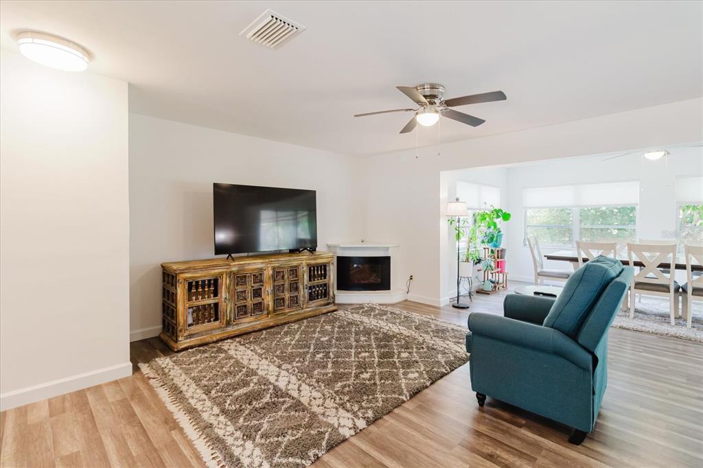 2032 West Ridge Drive Clearwater, FL 33763 - Photo 7 of 72
