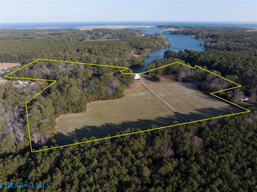543 Potato Neck Road Port Haywood, VA 23138 - Photo 2 of 19