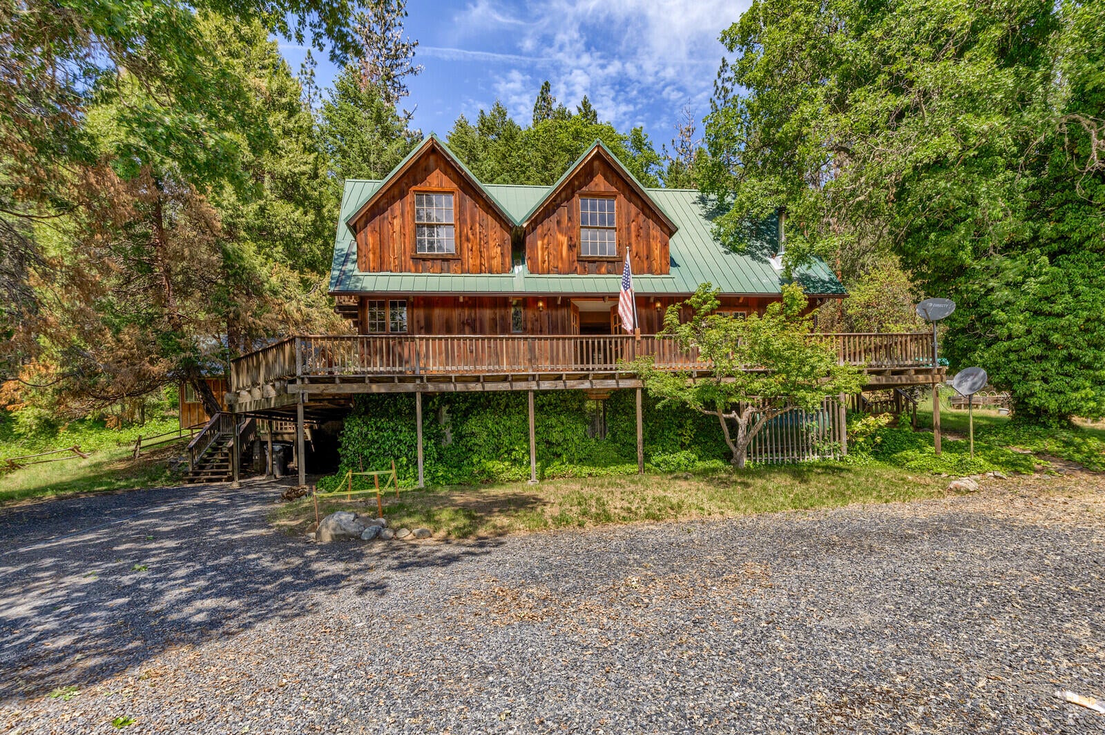 1500 Waters Gulch Road Jacksonville, OR 97530 - Photo 2 of 64 02_WG_2_mls