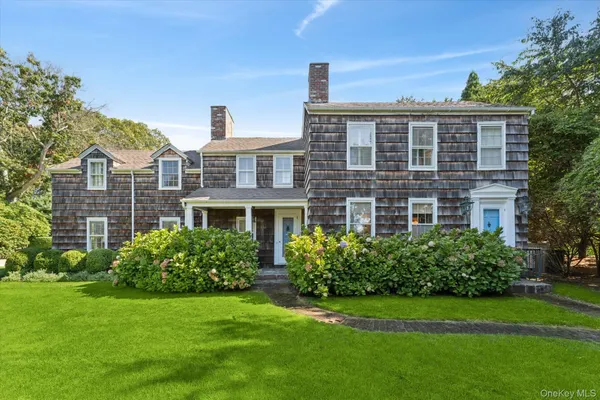 $25,000 | 20 Quogue Street, Quogue, NY 11959