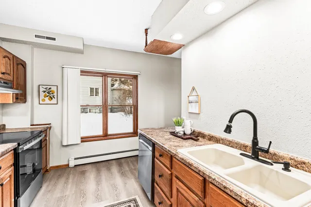 $249,000 | 115 17th Street, Cloquet, MN 55720