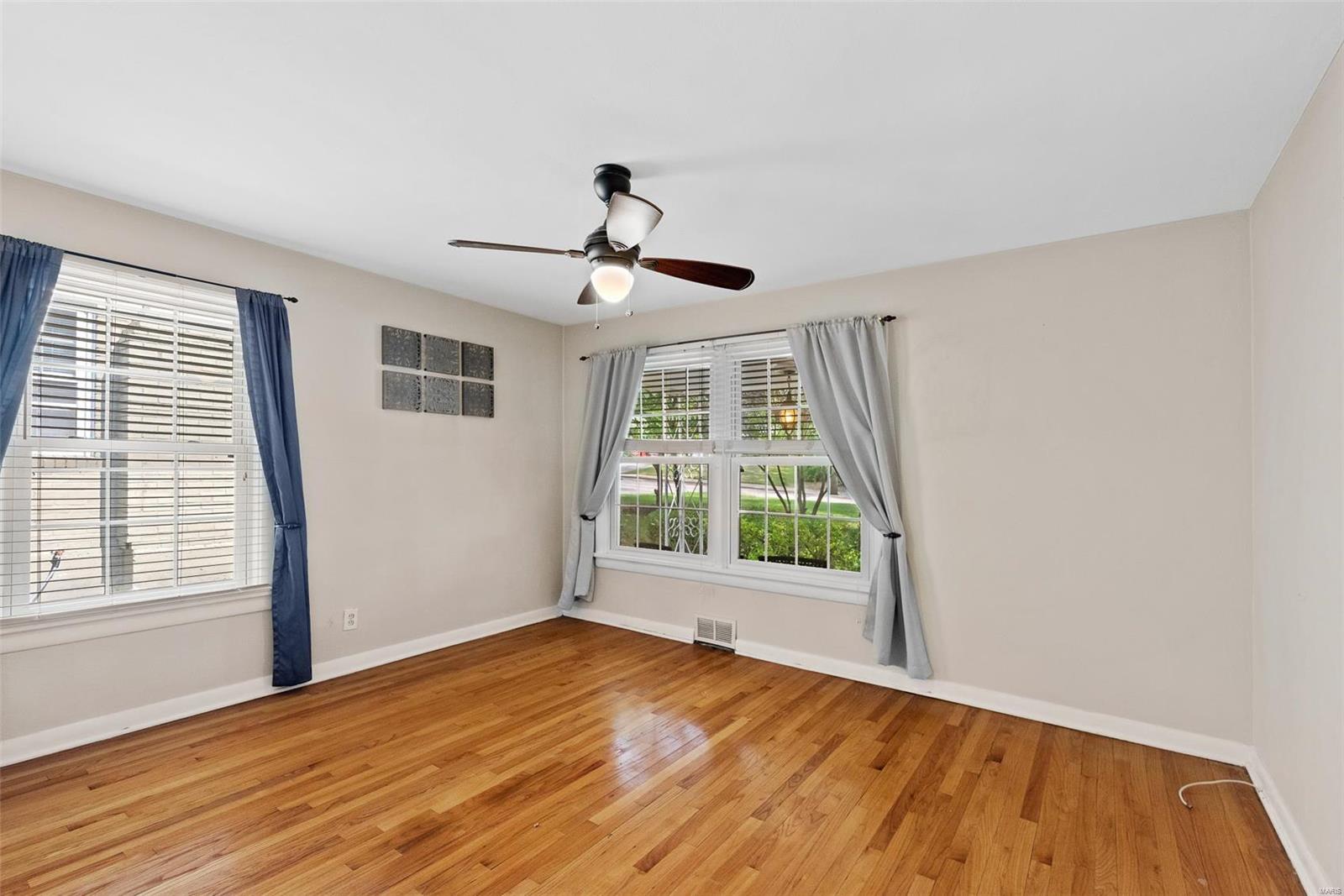 1349 North Berry Road St. Louis, MO 63122 - Photo 7 of 37 Gallery Image 7