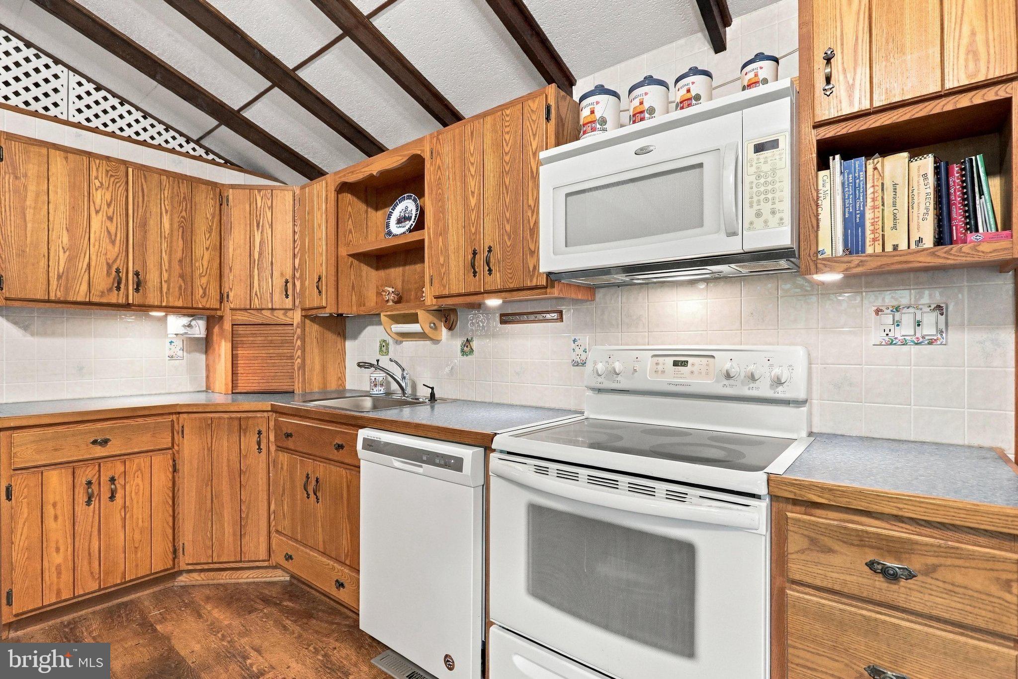 12 Little Ridge Circle Mathias, WV 26812 - Photo 13 of 43 Gallery Image 13