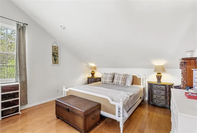 $1,675,000 | 442 East 3rd Avenue, Mount Dora, FL 32757