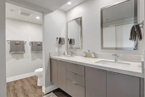 $345,000 | 255 South Avenida Caballeros, Unit 320, Palm Springs, CA 92262