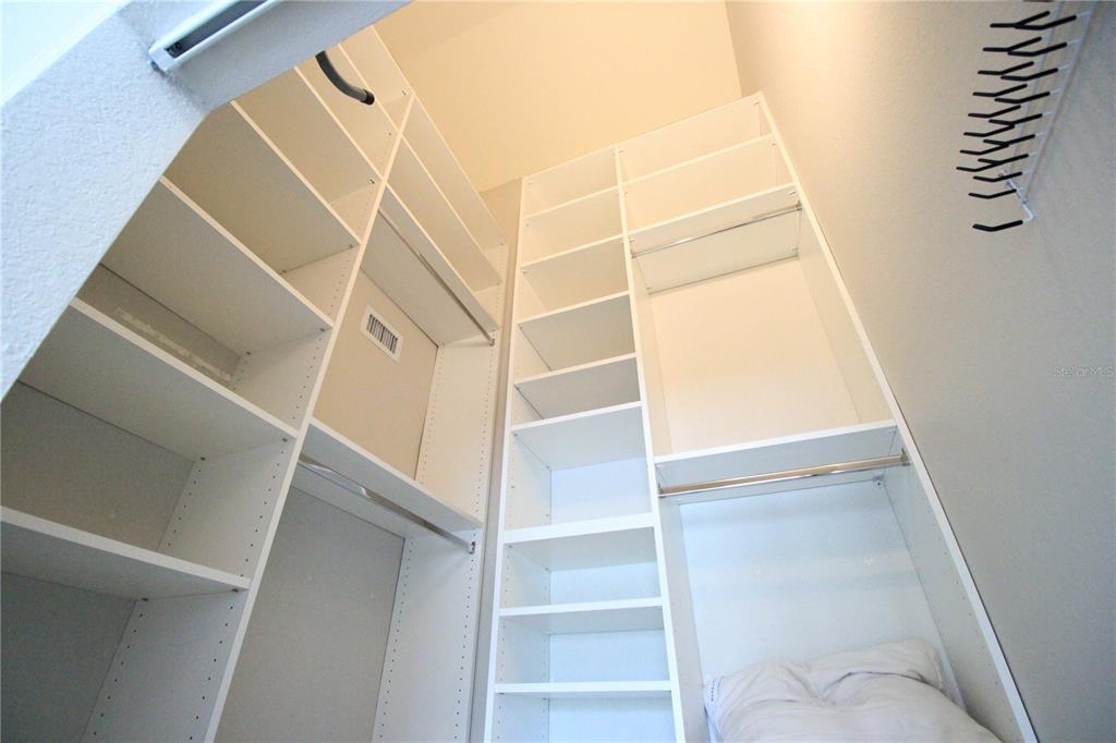 9158 Southwest 51st Road, Unit J303 Gainesville, FL 32608 - Photo 19 of 33