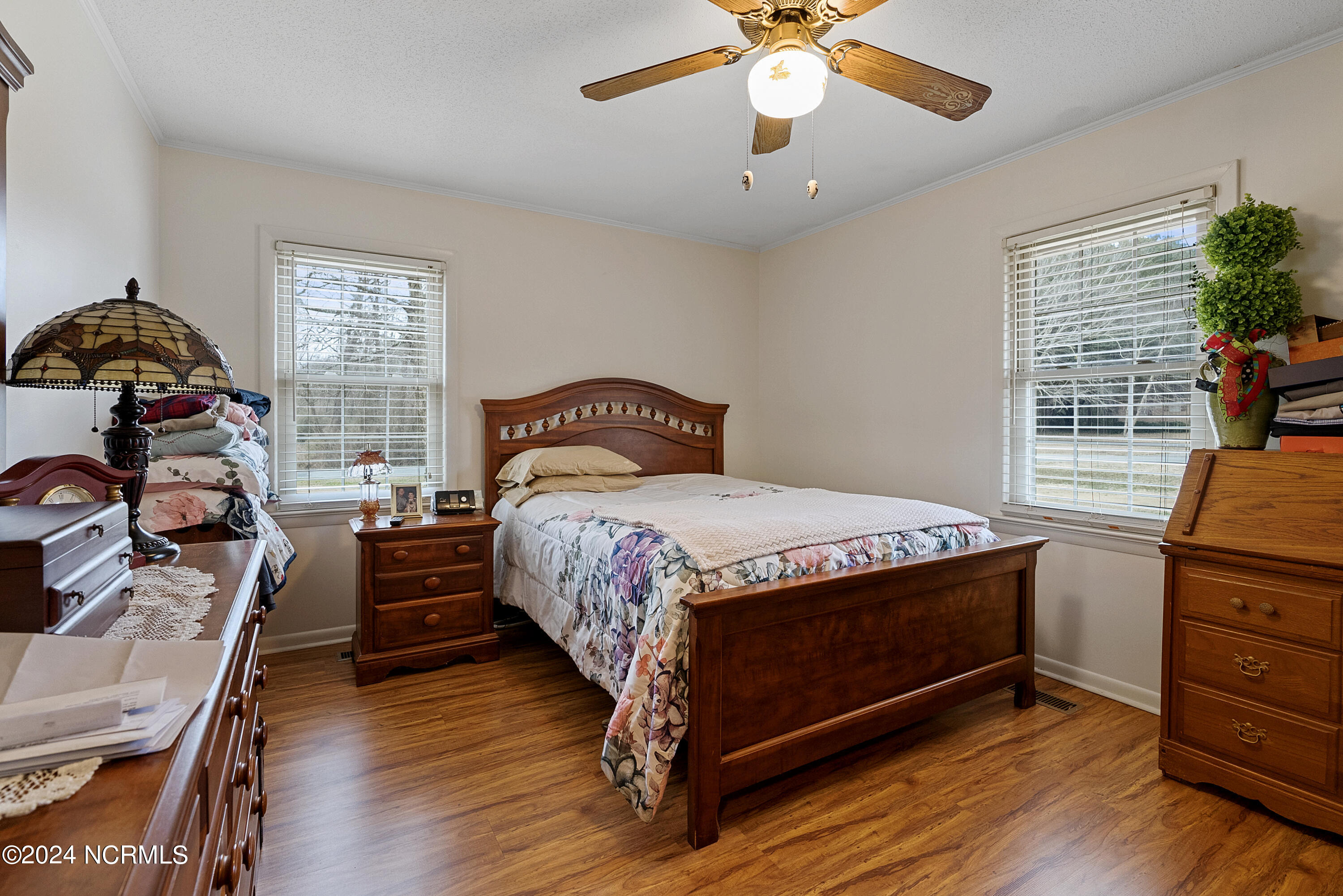 370 Outlaw Bridge Road Albertson, NC 28508 - Photo 12 of 18 370Outlaws-123