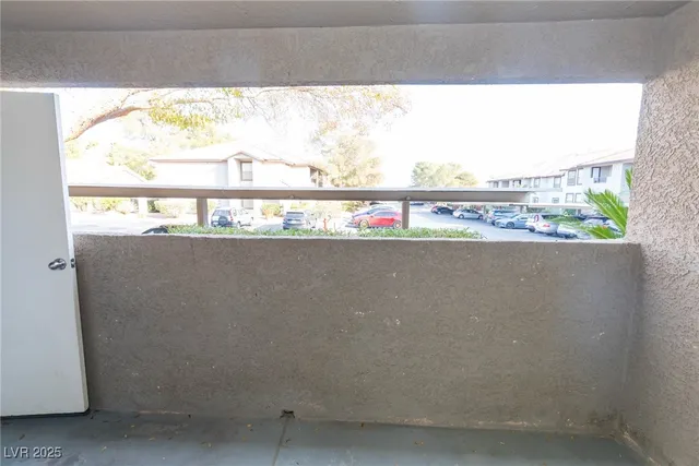 $1,200 | 2606 South Durango Drive, Unit 104, Las Vegas, NV 89117
