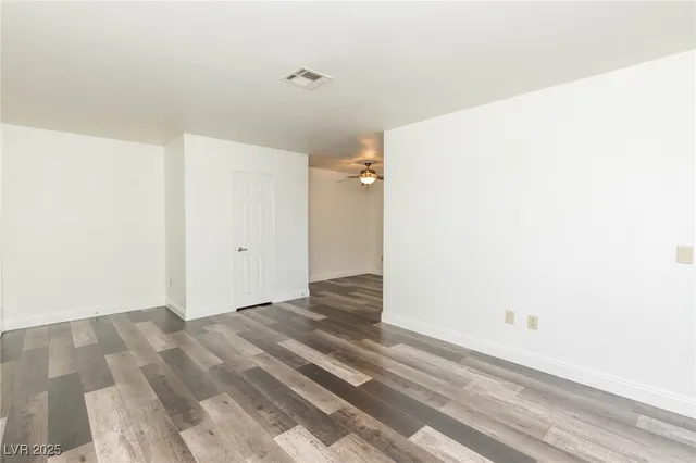 $1,200 | 2606 South Durango Drive, Unit 104, Las Vegas, NV 89117