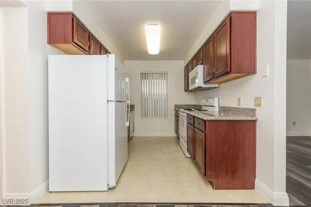 $1,200 | 2606 South Durango Drive, Unit 104, Las Vegas, NV 89117