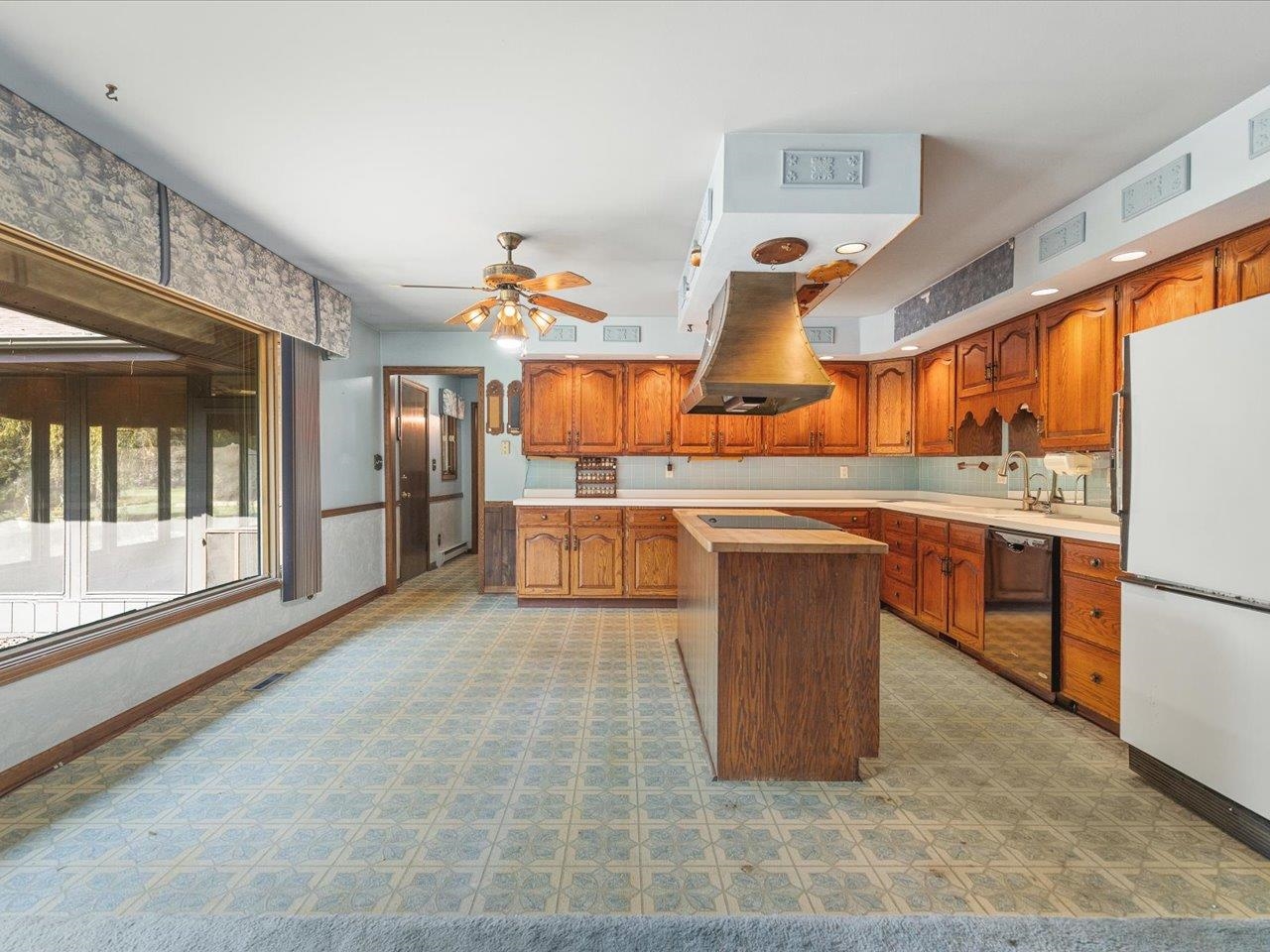 6104 Blyth Road Caledonia, IL 61011 - Photo 24 of 58 Gallery Image 24