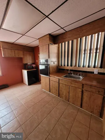 $270,000 | 4130 Rosemont Avenue, Drexel Hill, PA 19026