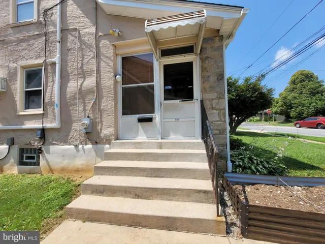 $270,000 | 4130 Rosemont Avenue, Drexel Hill, PA 19026