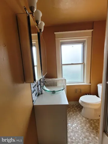 $270,000 | 4130 Rosemont Avenue, Drexel Hill, PA 19026