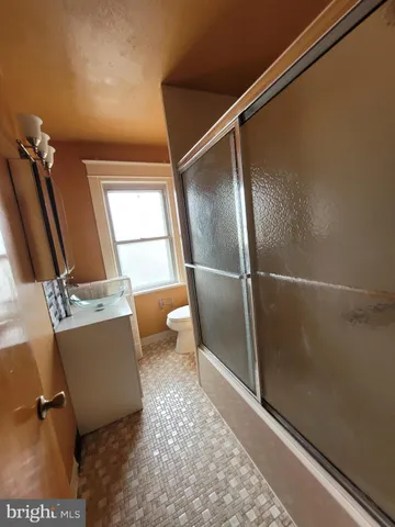 $270,000 | 4130 Rosemont Avenue, Drexel Hill, PA 19026