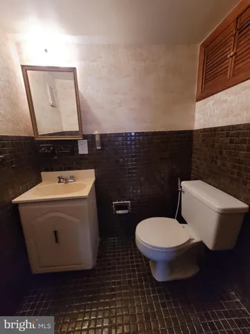 $270,000 | 4130 Rosemont Avenue, Drexel Hill, PA 19026