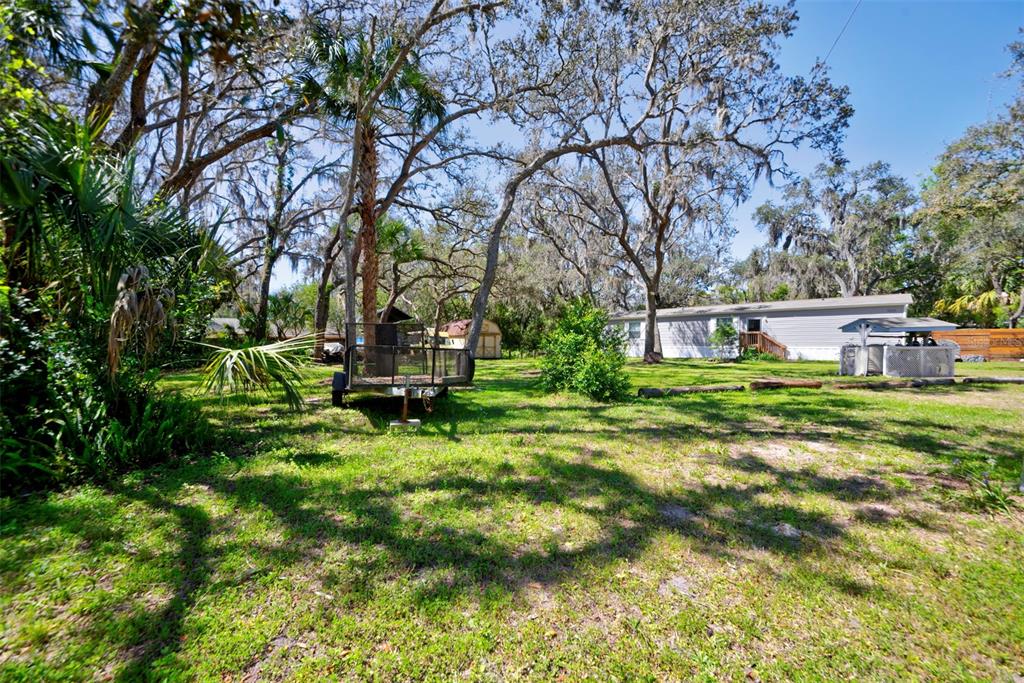 9025 Yogi Place New Port Richey, FL 34654 - Photo 4 of 43