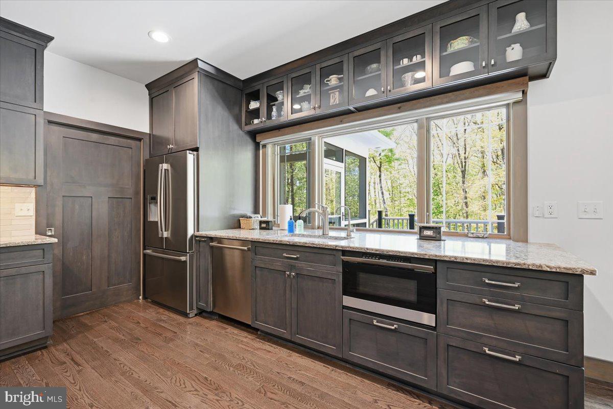 115 Ridgewood Lane Hawley, PA 18428 - Photo 27 of 105