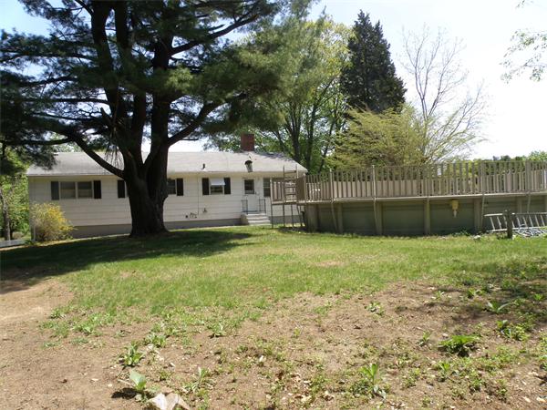 36 Archer Road Rockland, MA 02370 - Photo 5 of 26 Gallery Image 5