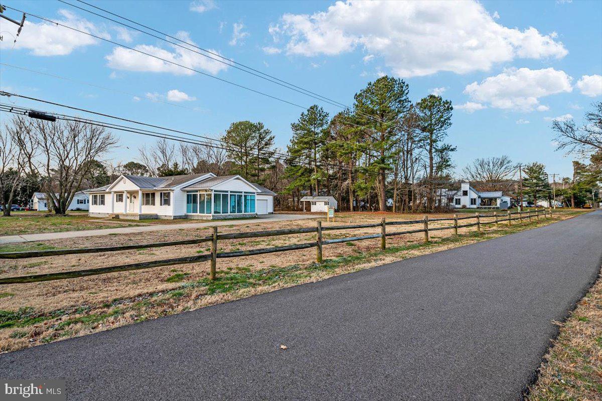100 Long Point Road Stevensville, MD 21666 - Photo 4 of 35 Gallery Image 4