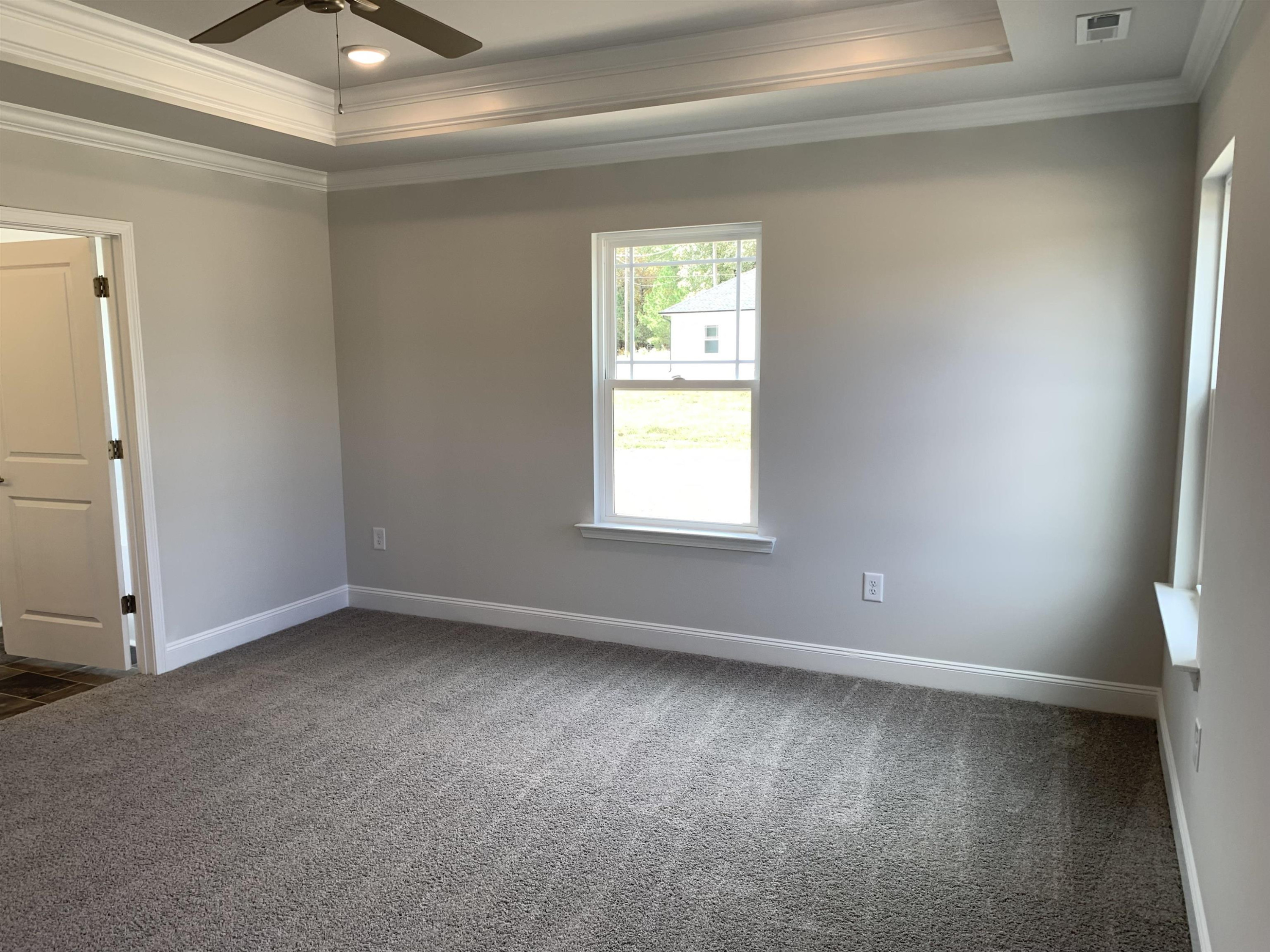 8433 Shallow Crk Trail Bailey, NC 27807 - Photo 11 of 17 an empty room with a window