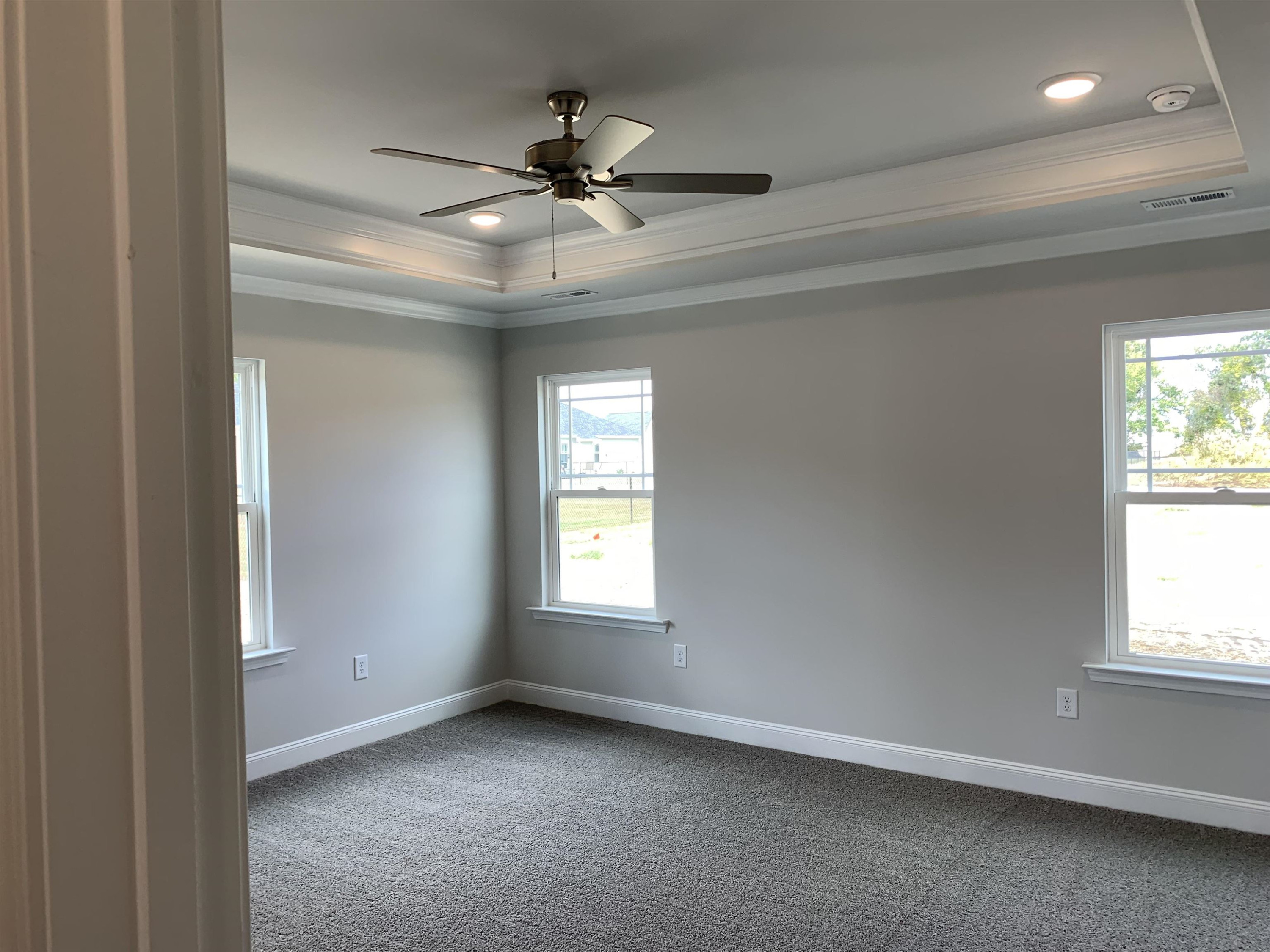 8433 Shallow Crk Trail Bailey, NC 27807 - Photo 9 of 17 a view of an empty room with a window