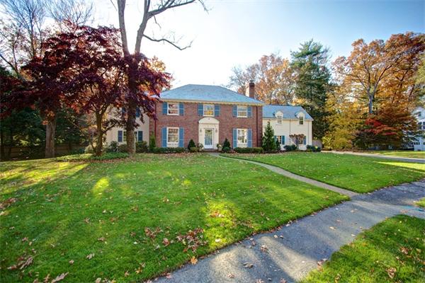 2 Sagamore Road Wellesley, MA 02481 - Photo 1 of 20