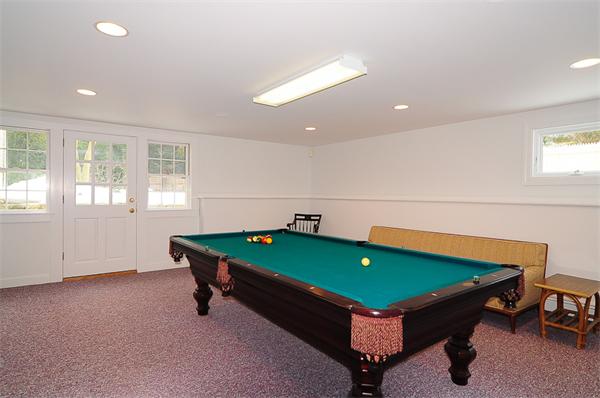 2 Sagamore Road Wellesley, MA 02481 - Photo 18 of 20