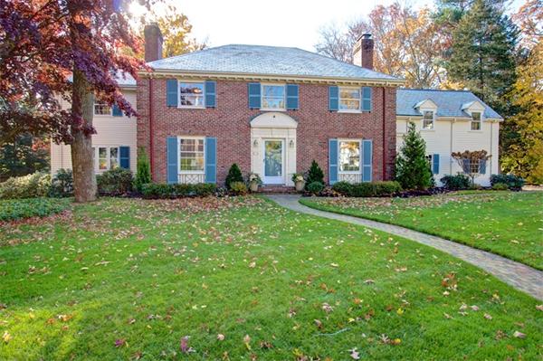 2 Sagamore Road Wellesley, MA 02481 - Photo 19 of 20