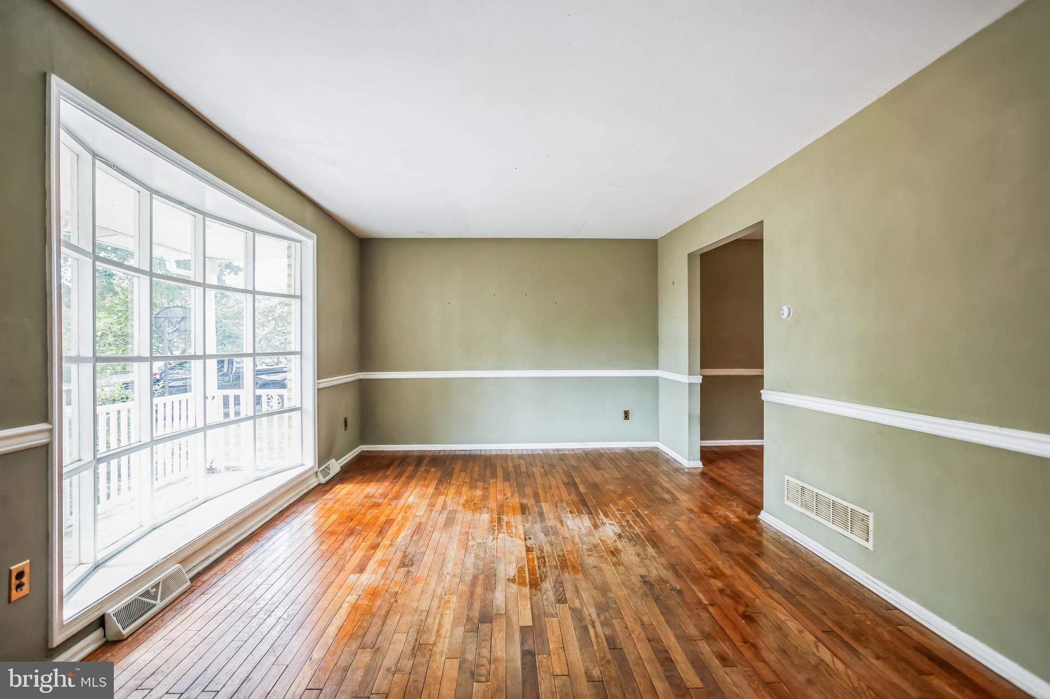 2674 Anthony Drive Colmar, PA 18915 - Photo 28 of 46 Spacious room with natural light and charm.