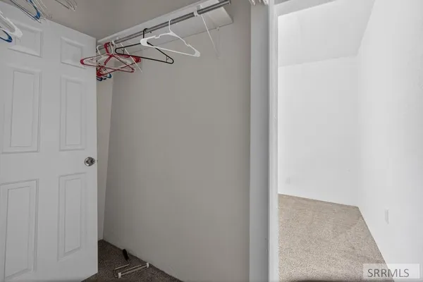 $250,000 | 221 Madison Street, American Falls, ID 83211