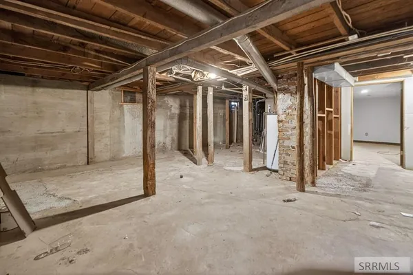 $250,000 | 221 Madison Street, American Falls, ID 83211