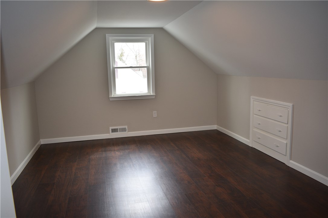 77 Strawberry Field Road Warwick, RI 02886 - Photo 15 of 25