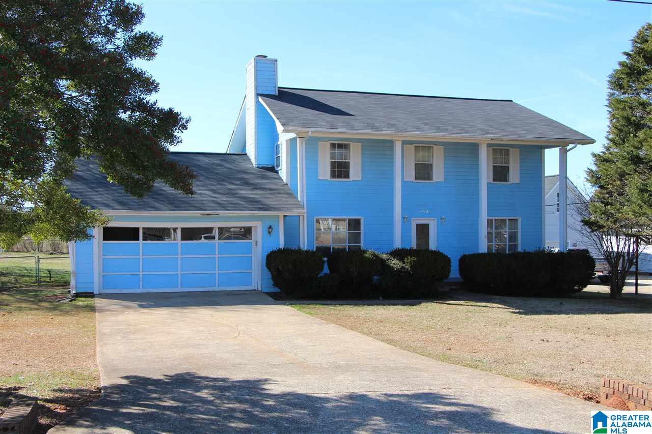1718 Roundhill Road Weaver, AL 36277 - Photo 1 of 33