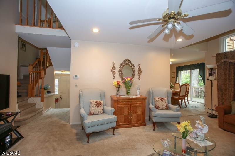 90 Frogtown Road Dover, NJ 07801 - Photo 4 of 32