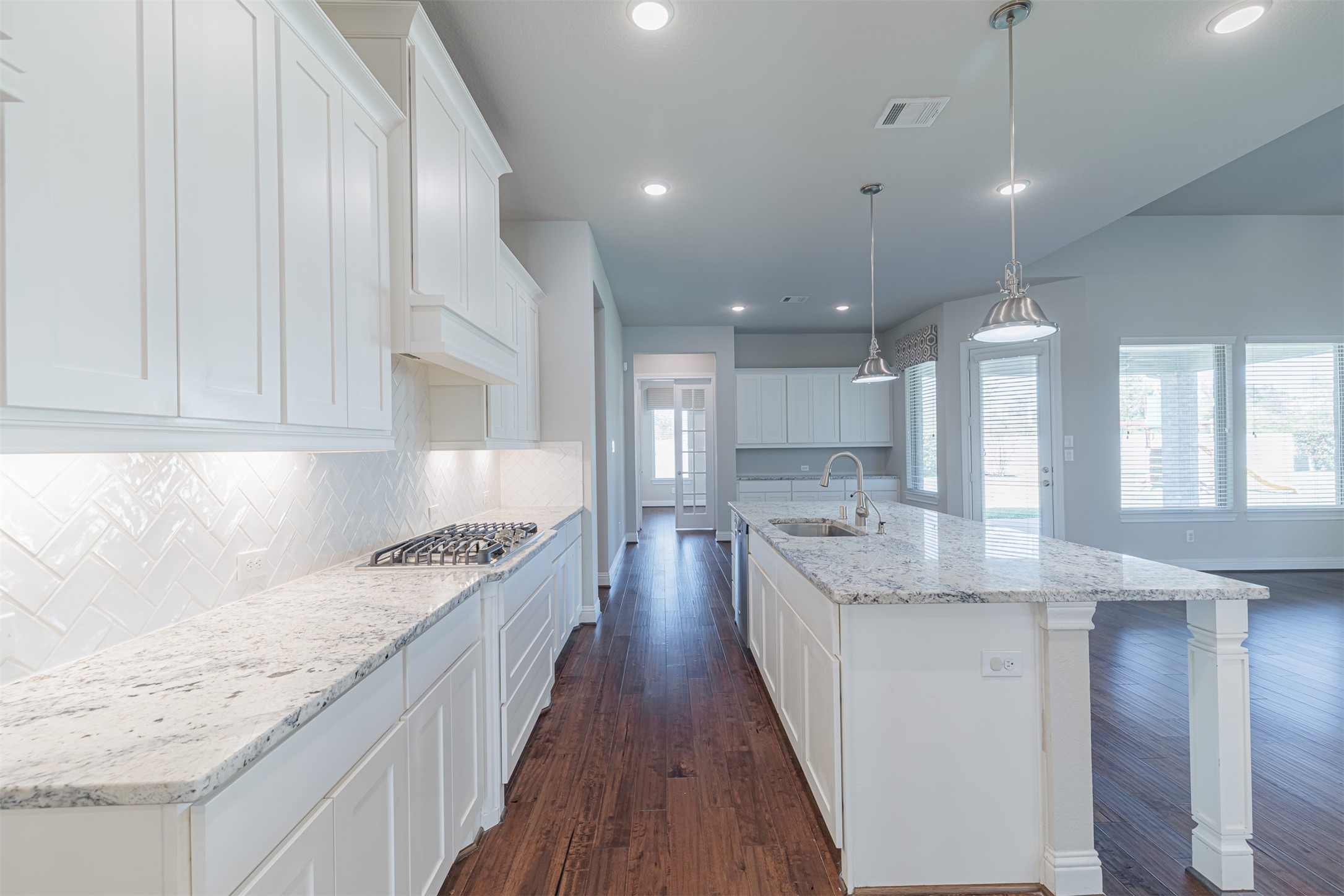 18731 Spellman Ridge Drive Tomball, TX 77377 - Photo 12 of 50 View of the kitchen from the butler's pantry.