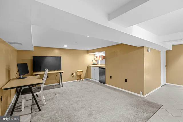 a view of workspace with furniture