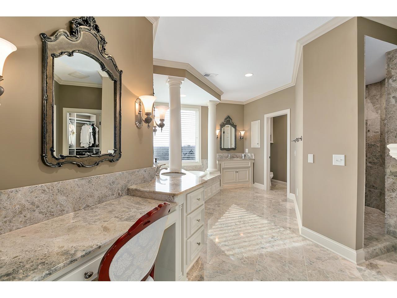 10689 Sonoma Ridge Eden Prairie, MN 55347 - Photo 20 of 64
