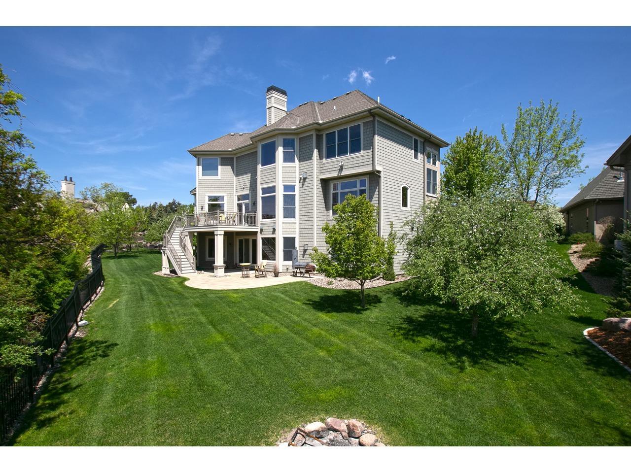 10689 Sonoma Ridge Eden Prairie, MN 55347 - Photo 2 of 64