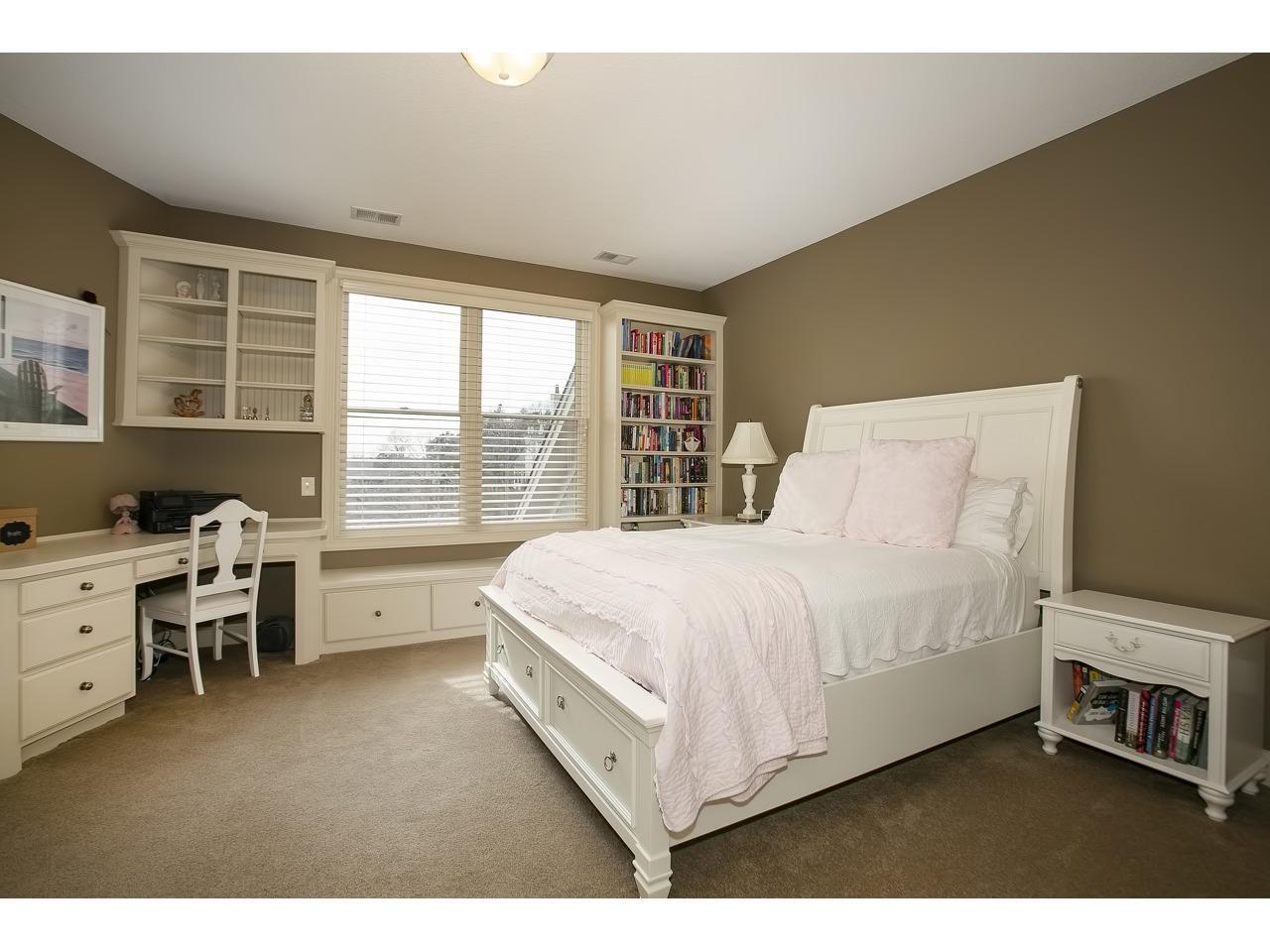 10689 Sonoma Ridge Eden Prairie, MN 55347 - Photo 28 of 64